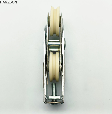 Sulco plástico Matt Finish Style do OEM U do rolo da janela de deslizamento Pa6